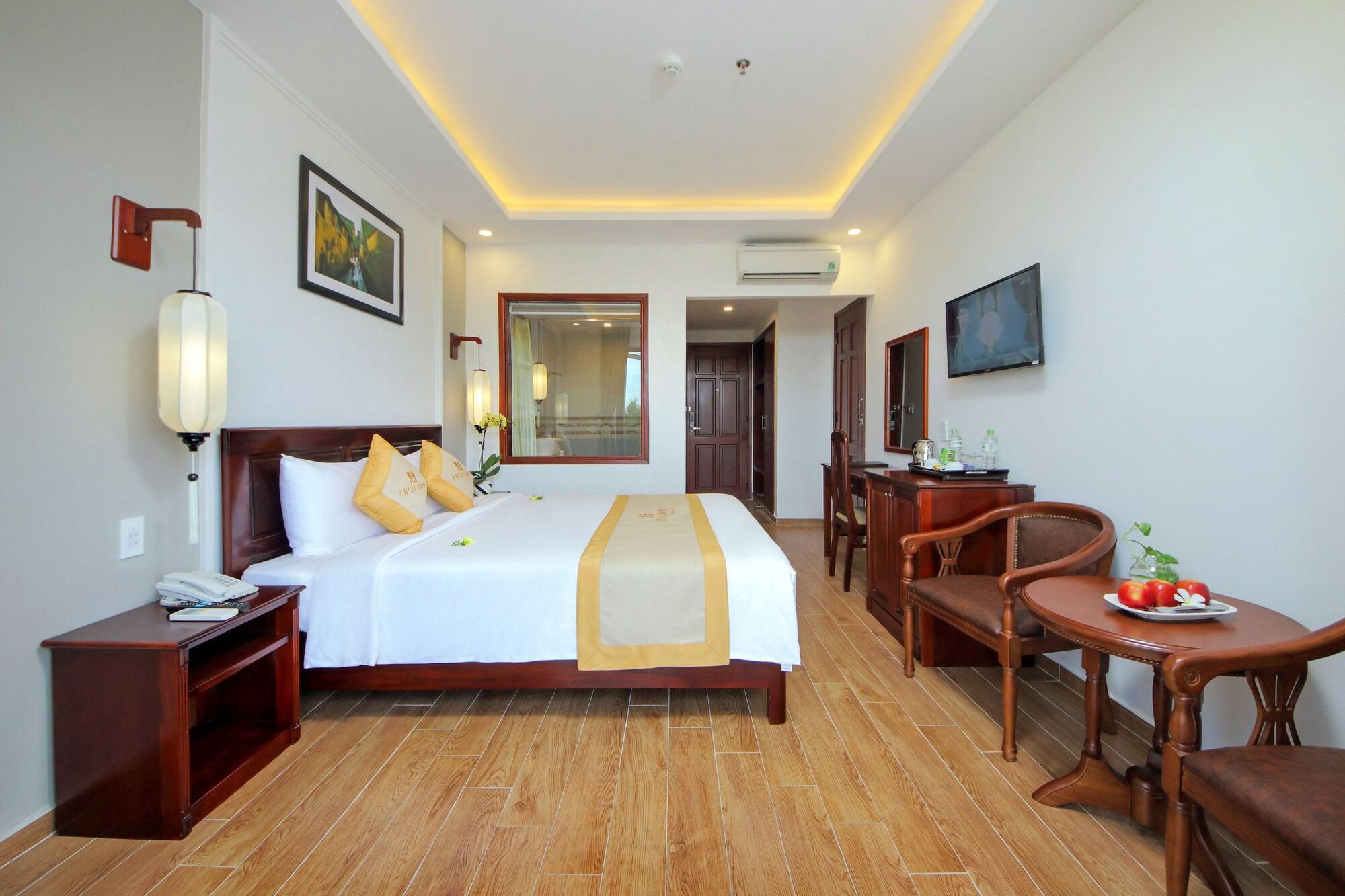 Uptown Hoi An Hotel & Spa Bagian luar foto