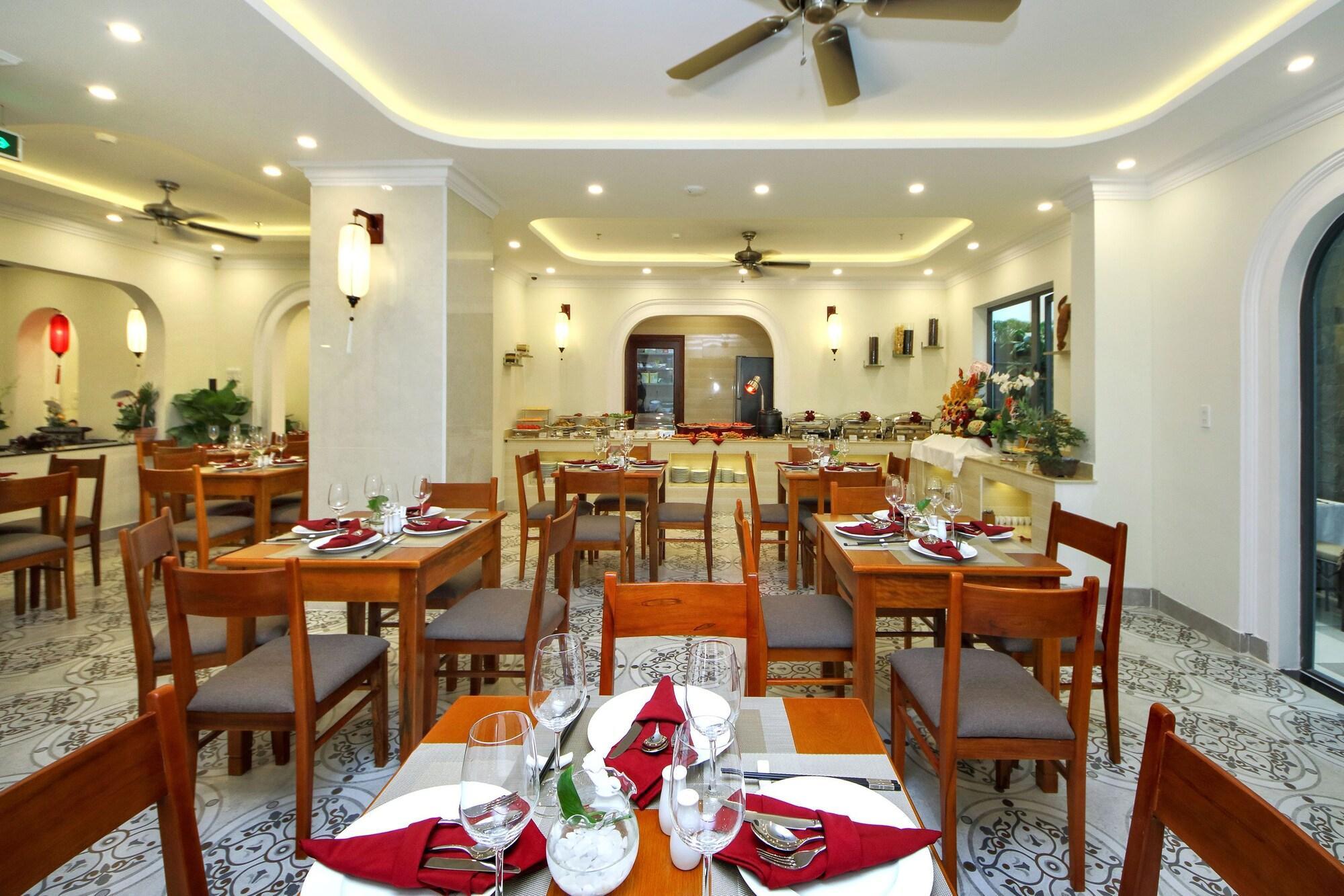 Uptown Hoi An Hotel & Spa Bagian luar foto