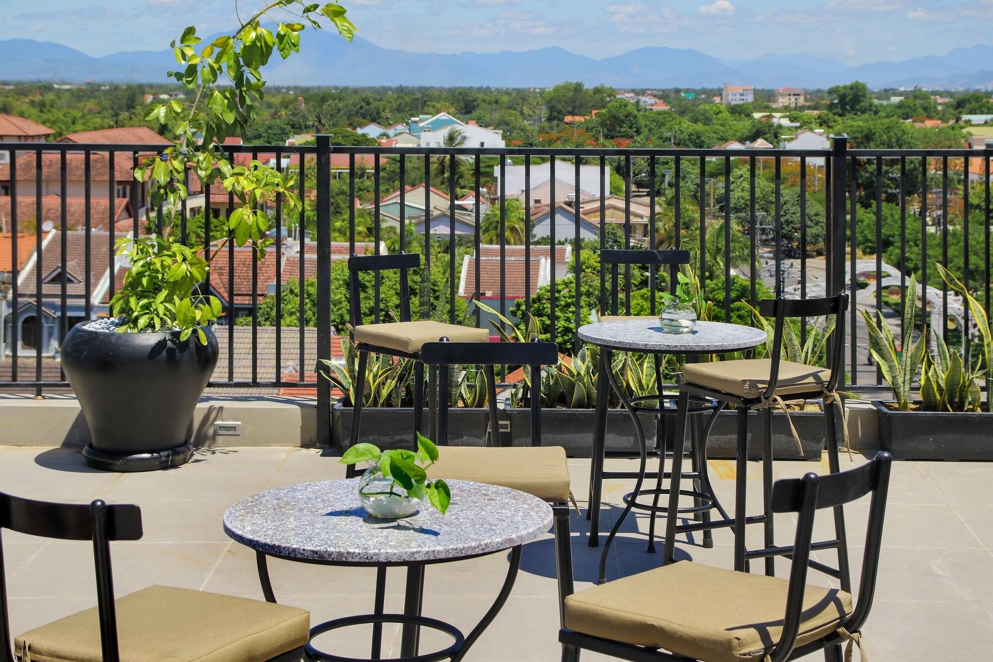 Uptown Hoi An Hotel & Spa Bagian luar foto